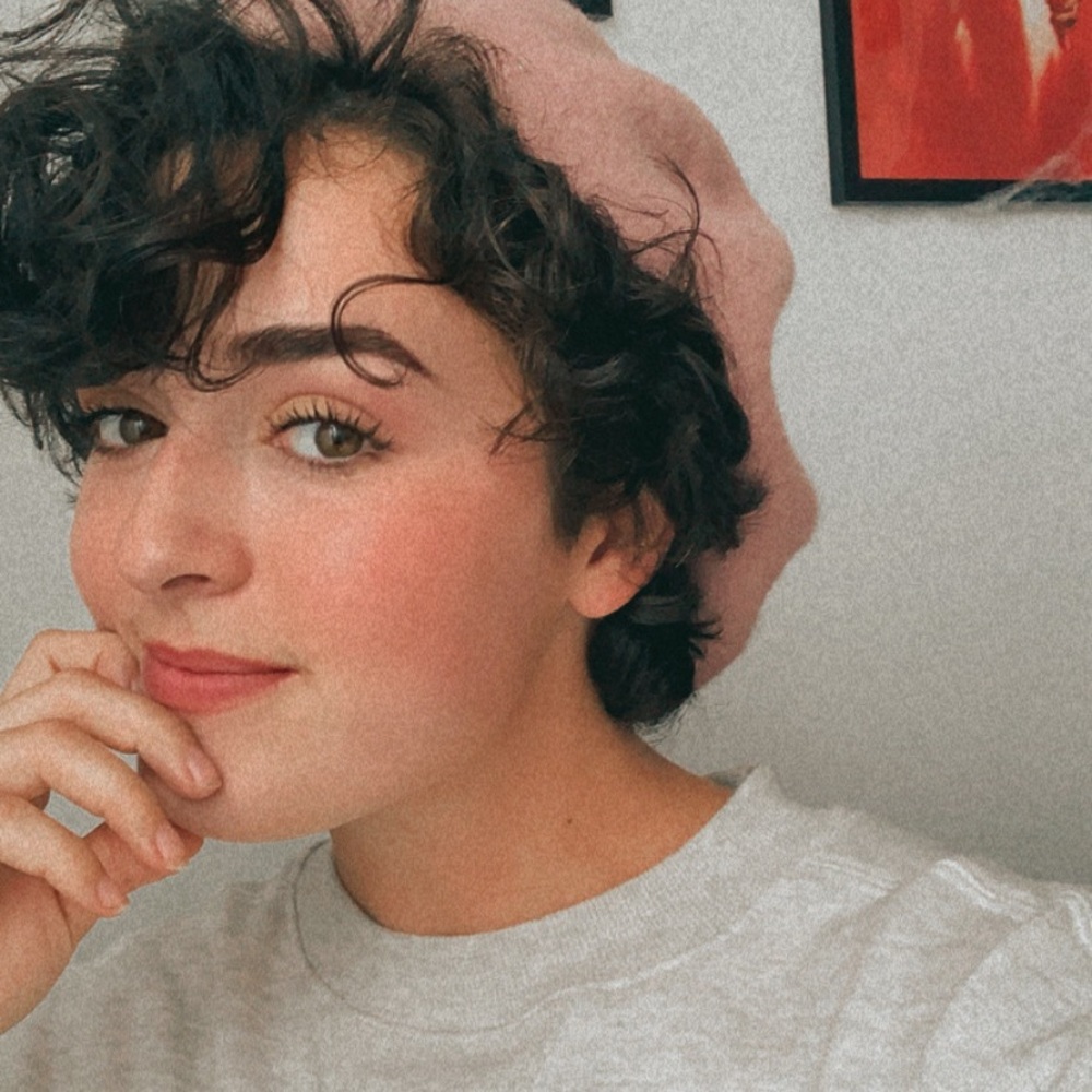 Meet your Posher, Jessica